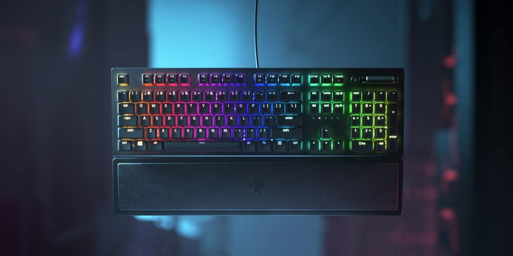 THE LEGACY CONTINUES WITH THE NEW RAZER BLACKWIDOW V3