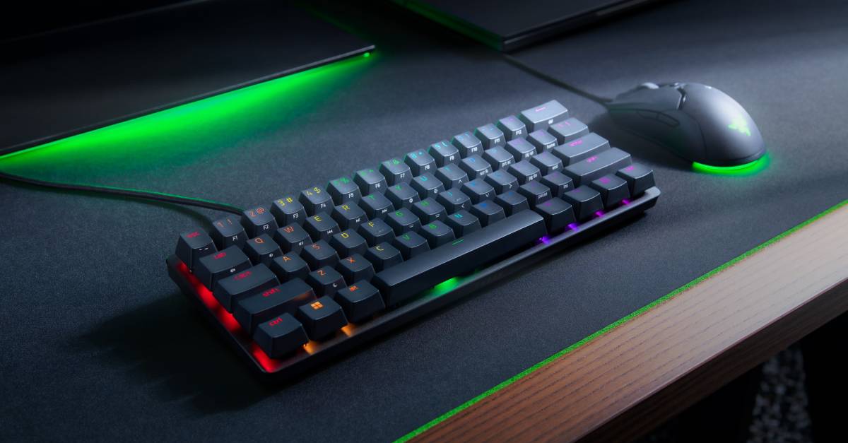 RAZER BRINGS ANALOG SWITCHES TO COMPACT KEYBOARDS WITH THE RAZER HUNTSMAN MINI ANALOG