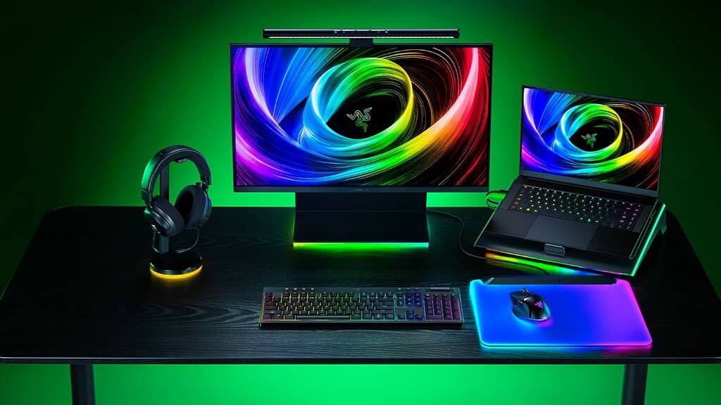 Razer Unveils The Blackwidow V4 Low-profile Line 
