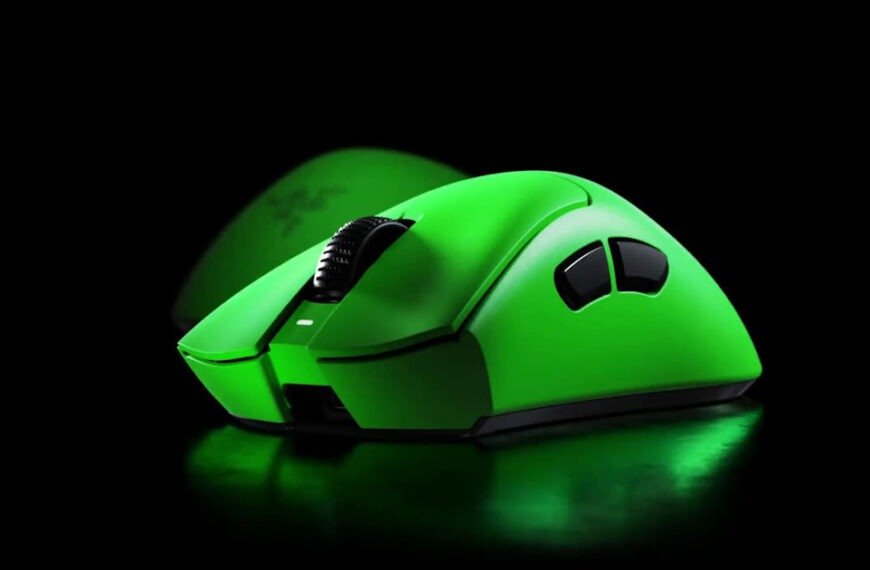 Razer DeathAdder V4 Pro – A Familiar Shape, A Familiar Feeling