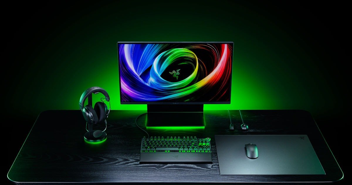 The World’s Thinnest Glass Gaming Mouse Mat: The Razer Atlas Pro