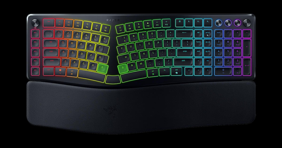 Razer Introduces The Pro Type Ergo: Split Ergonomics, Untethered Performance
