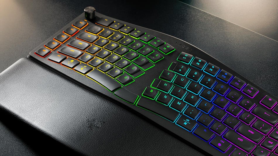 Razer Pro Type Ergo 3 Razer Introduces The Pro Type Ergo: Split Ergonomics, Untethered Performance