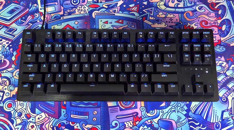Razer Huntsman V3 Tenkeyless 8KHz - Personal, Precise, and a Little Bit Dangerous