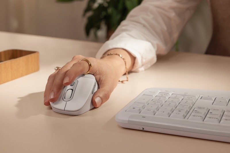 40a2a982 1cdf 7460 f88f 41ca2c6a934d Long Desk Days Made More Comfortable: Logitech Introduces Signature Comfort Plus Lineup