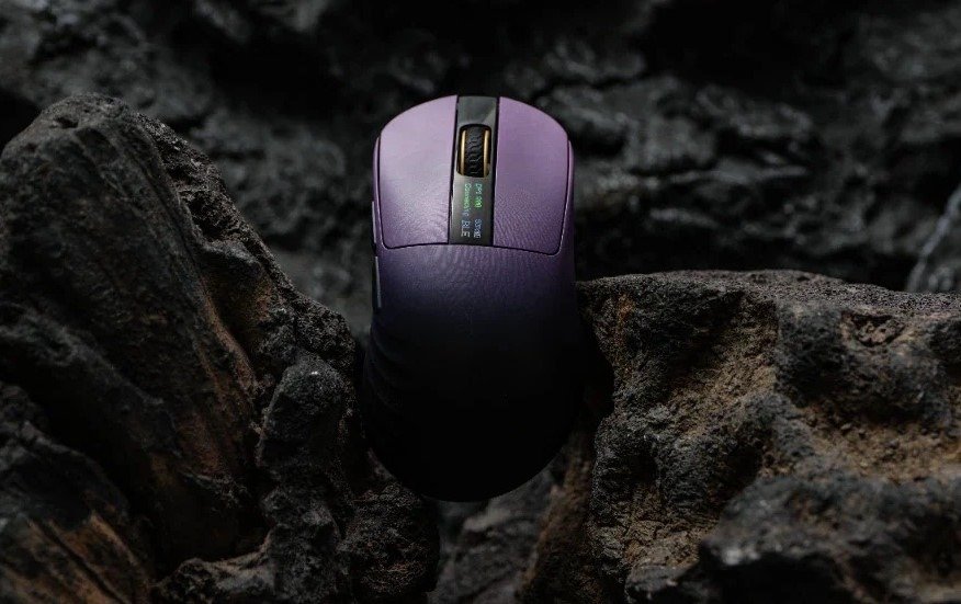 The EPOMAKER Carbonis Gaming Mouse – Heavyweight Performance in a Featherweight Shell