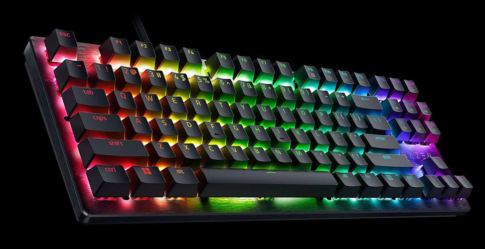 Razer Huntsman V3 Tenkeyless 8KHz - Personal, Precise, and a Little Bit Dangerous
