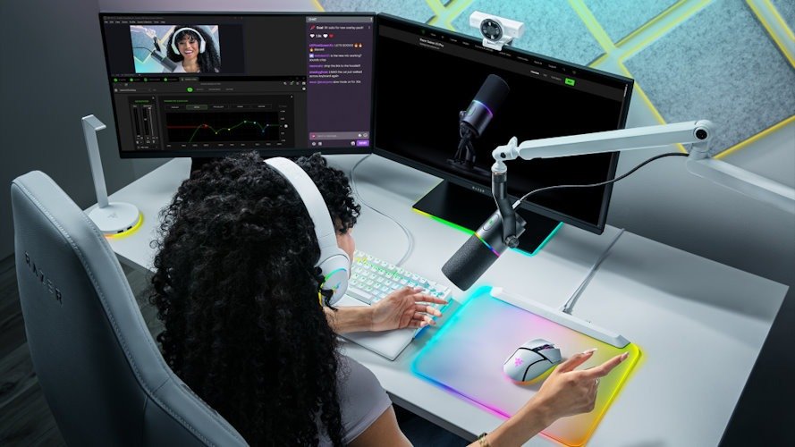 1920x1080 4 1024x576 1 Introducing The Razer Seiren V3 Pro