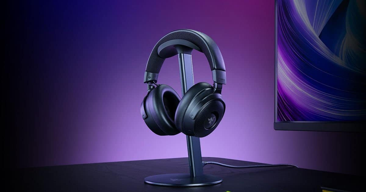 Razer Unveils The Base Station V3 Chroma